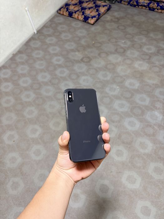 Iphone X sotiladi.