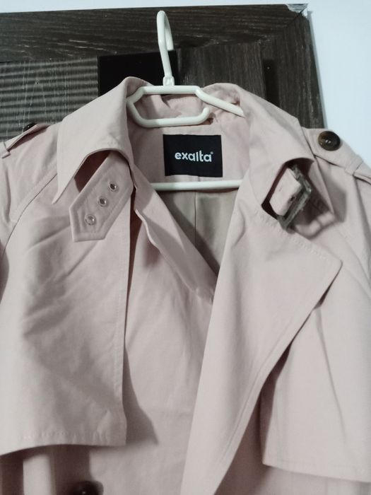 Тренч новый розовый