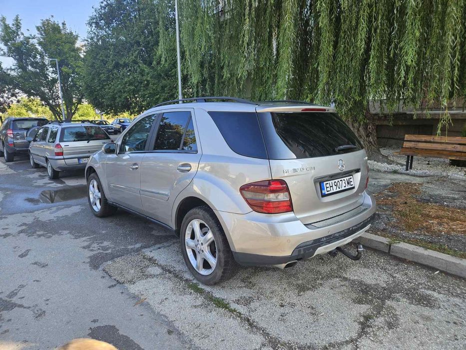 Mercedes Benz ML 320