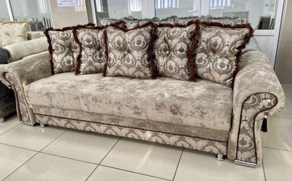 Продается Диван