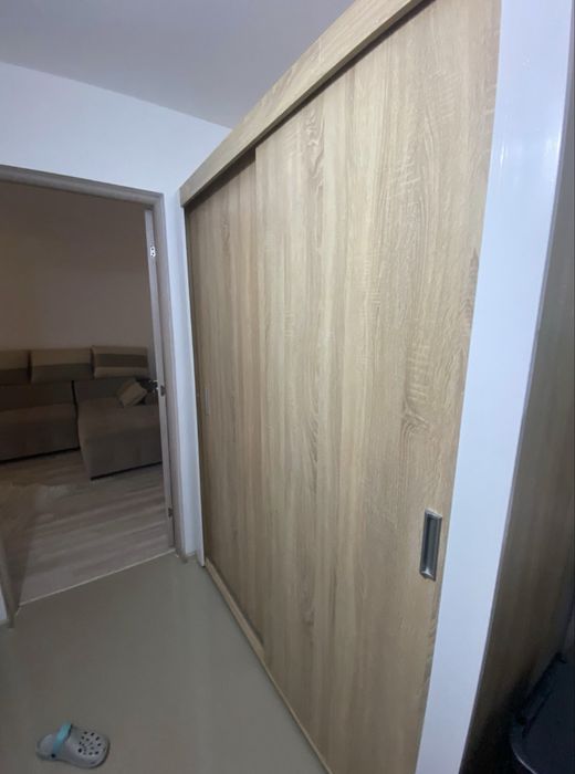 Inchiriez garsoniera  zona buna