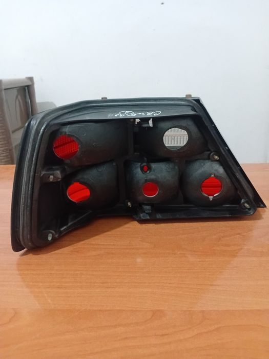 Задний фонарь HELLA w 124