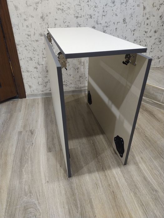 Продается Раскладной стол 1500х750мм