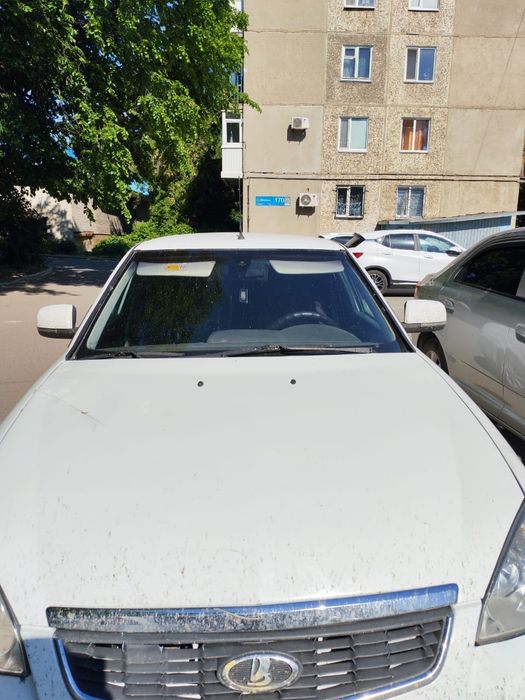Продам приору    .