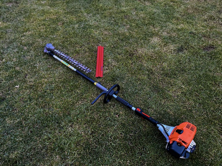 Foarfeca tuia-gard viu sistem Combi - Stihl KM 130r + capat HL 145