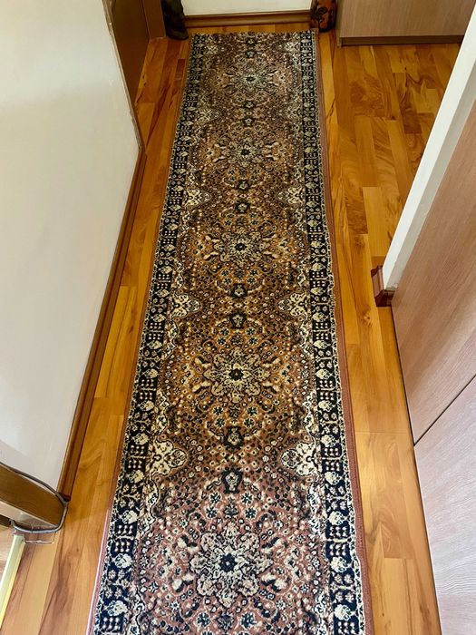 Вълнен персийски килим