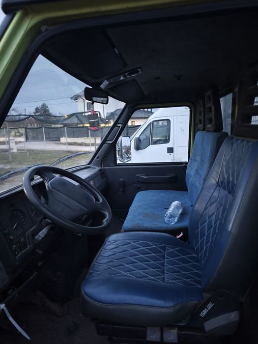 Тристранен самосвал Iveco