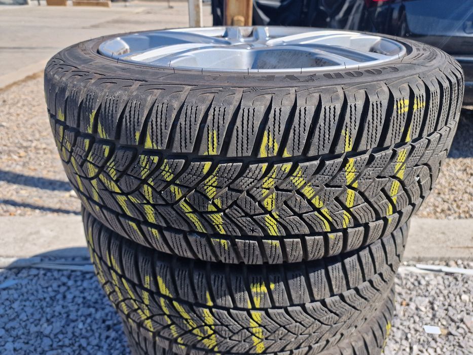 Гуми с Джанти Mercedes C class W204 225/45 R17 Good Year 2022