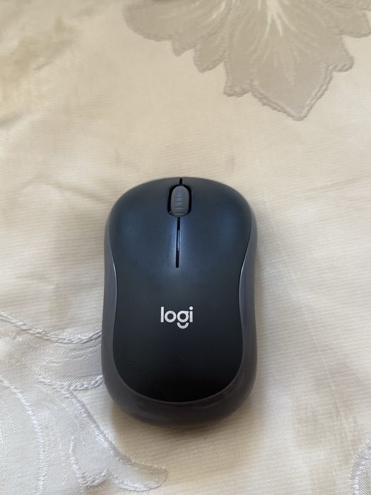 Ноутбук сатылады