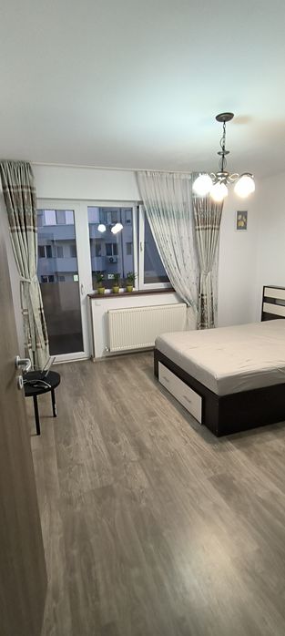Apartament de închiriat