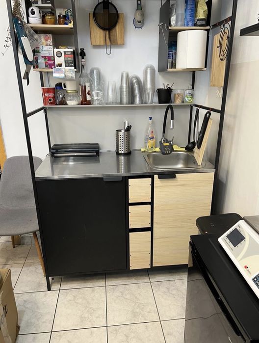 Продава се бизнес , магазин без помещението