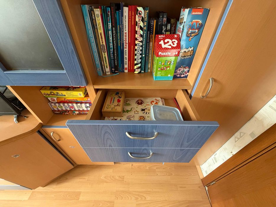 Детска секция по поръчка в отлично състояние