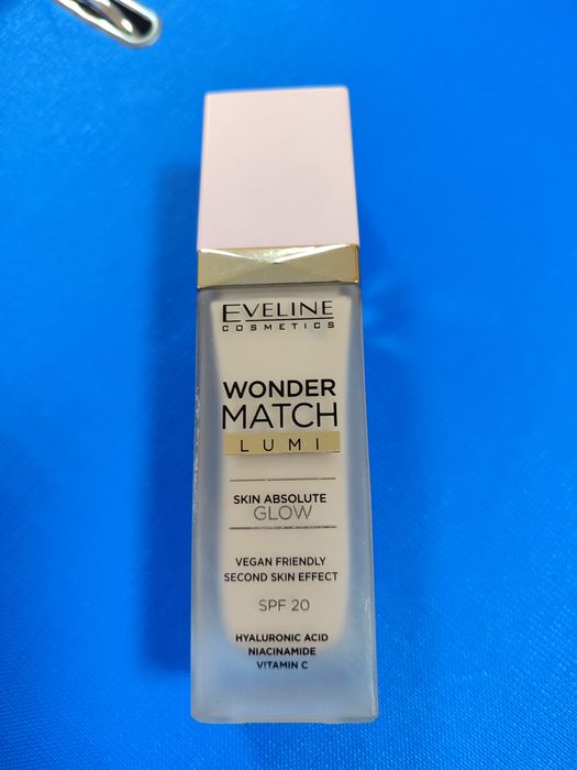 Бесплатно тональный крем спф 20