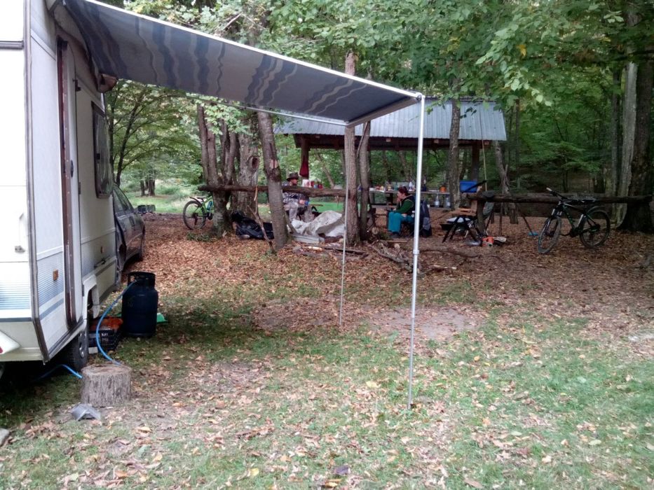 Rulota usoara 3 locuri