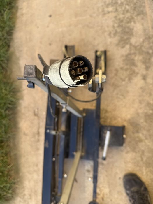 Suport pentru doua biciclete stare perfecta