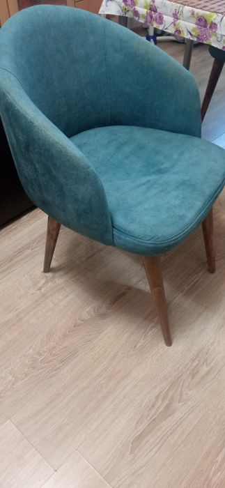 Стул-кресло для обеденного стола