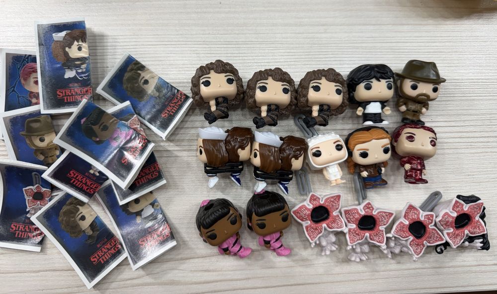Kinder joy stranger things – Фигурки с ОСД киндер