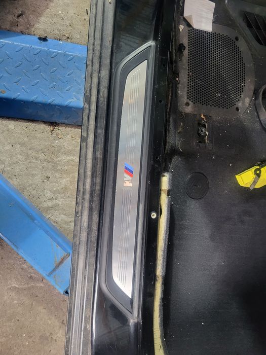 М лайсни за BMW F01