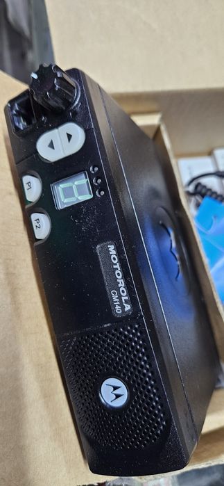 Motorola CM140 Рация
