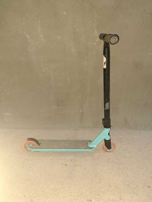 Vând Scooter Oxelo de tricuri