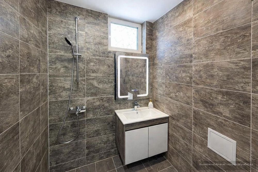 Тристаен апартамент в кв. Гагарин