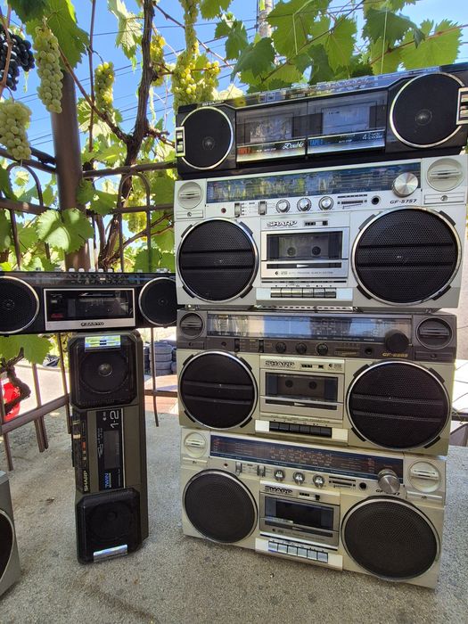 Boombox касетофони Sharp Hitachi Lasonic  / бартер /