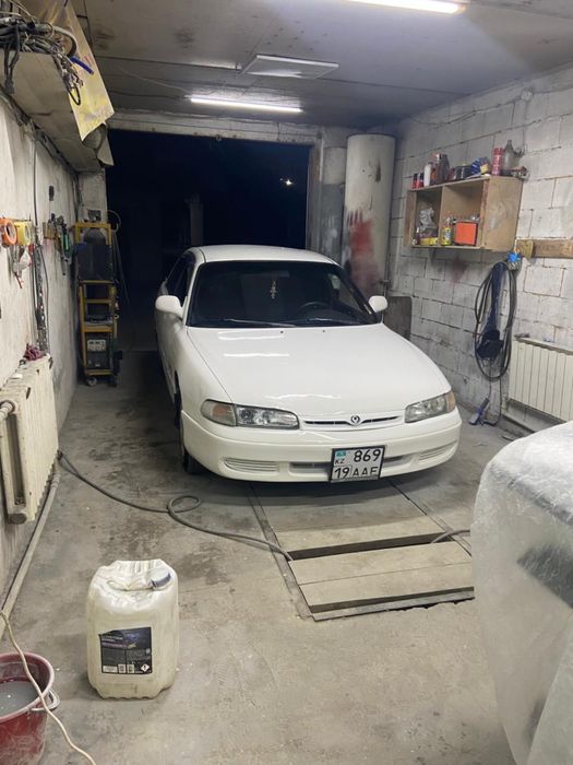 Продам мазду кронус