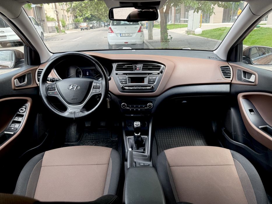 Hyundai i20 1.2b 2018 unic propietar 70,000km