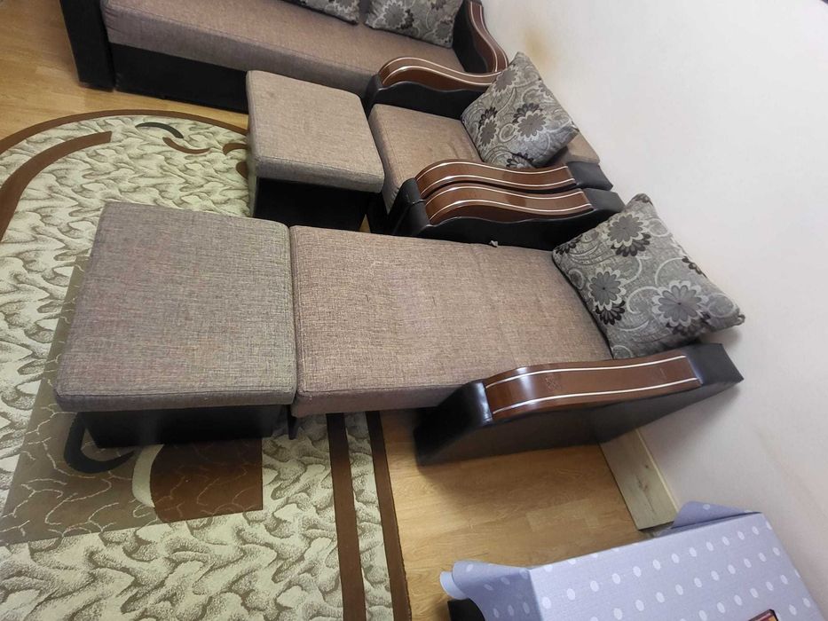 vand canapea extensibila, cu 2 fotolii pat