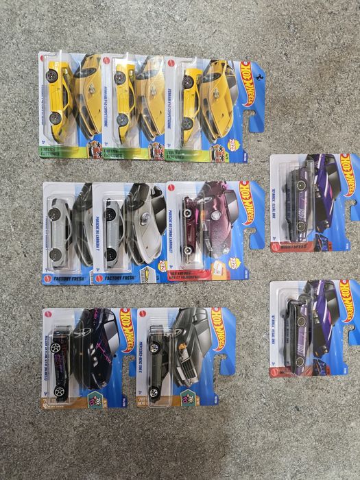 Hotwheels TH - Treasure Hunt - Buick Regal , Porche Pink, Ferrari , MB