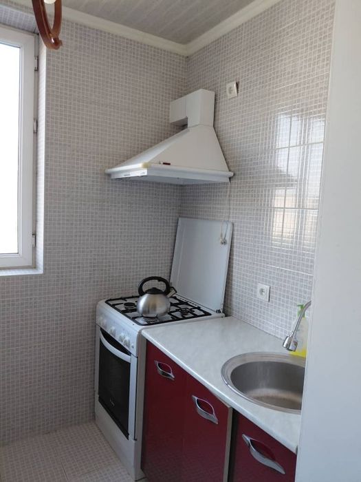 Продаётся 2-х комнатная квартира в центре Кибрая