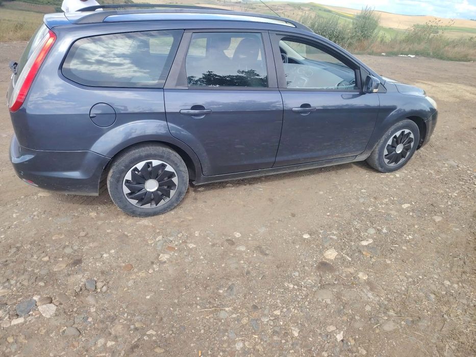 Vând ford focus anul 2011, 1.6TDCI