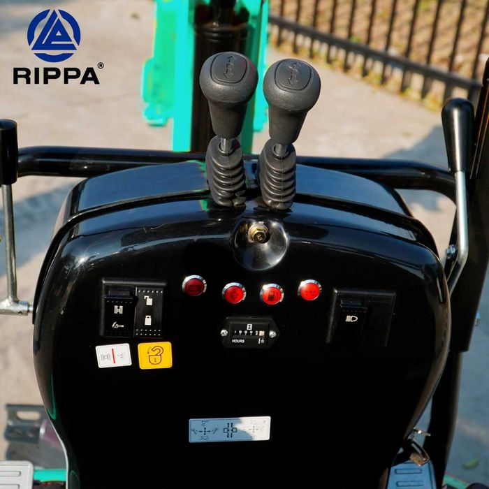 Мини-экскаватор Rippa 10M (LiGong 192F)