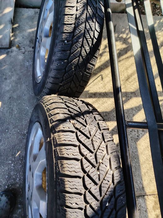 Vând jante aliaj cu anvelope Opel 185/65 R15