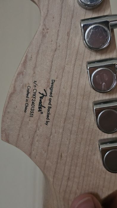 Squier by Fender Stratocaster HSS, Sunburst