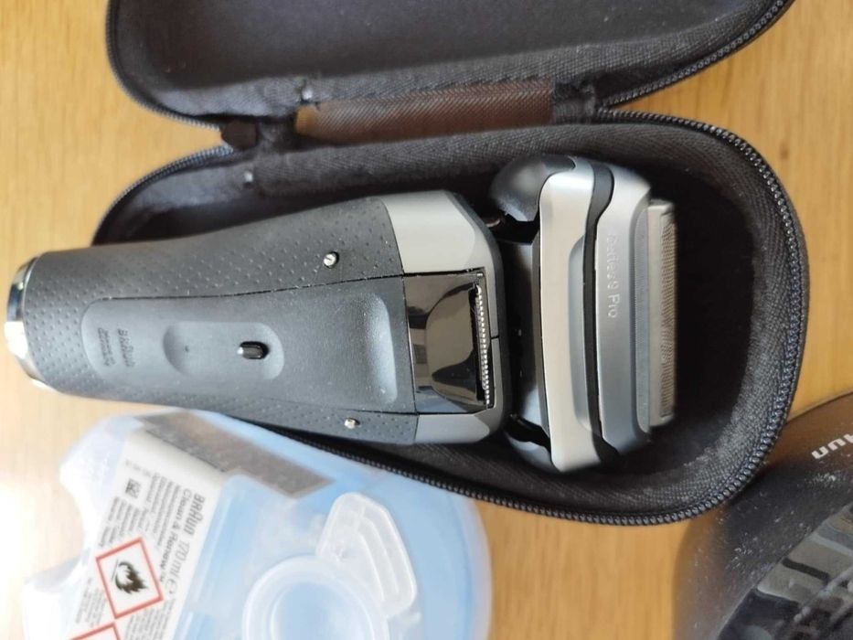 Самобръсначка Braun Series 9 Pro 9465cc Wet&Dry 9465cc  + подарък