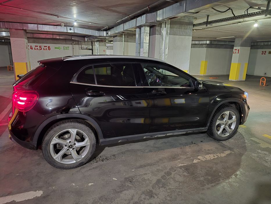 MERCEDES GLA 250 бензин