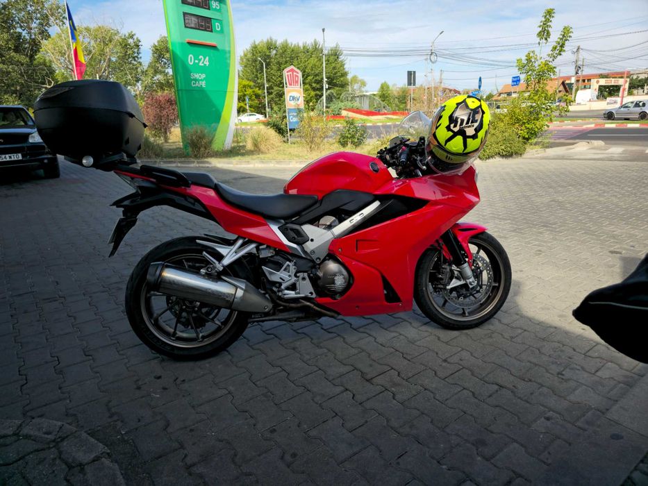 Honda VFR 800 F rc79 V-TEC
