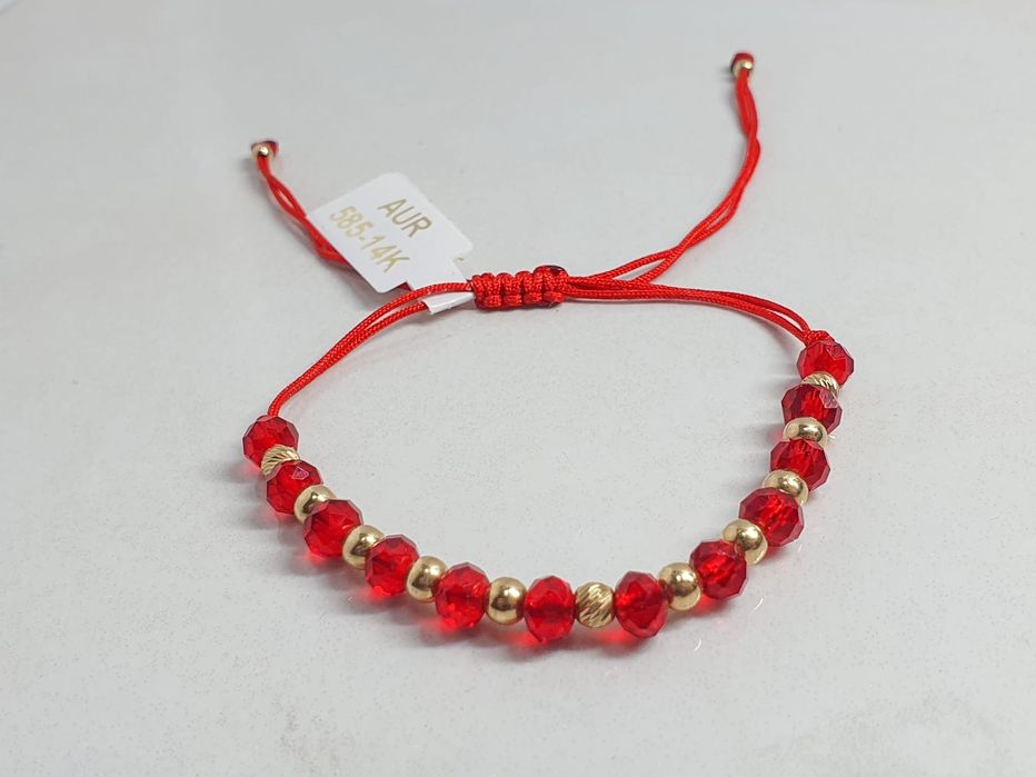 Brățară reglabilă pe șnur cu bile roșii și aur de 14K – 1,52 g