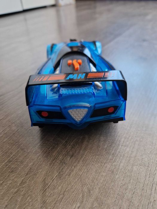 Hot Wheels кола на батерии