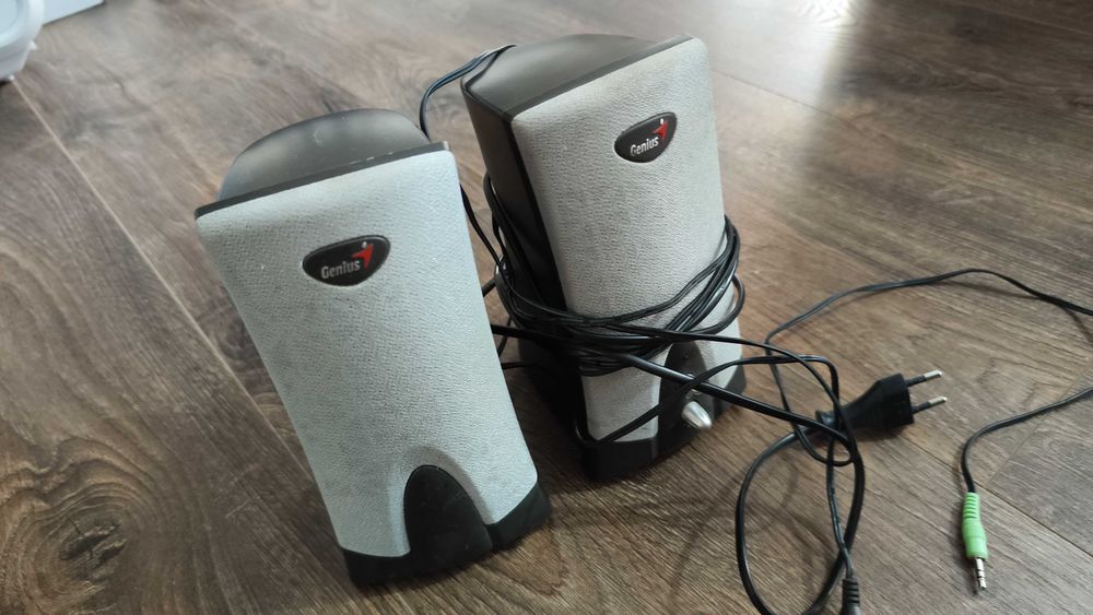 Музыкальные колонки б/у