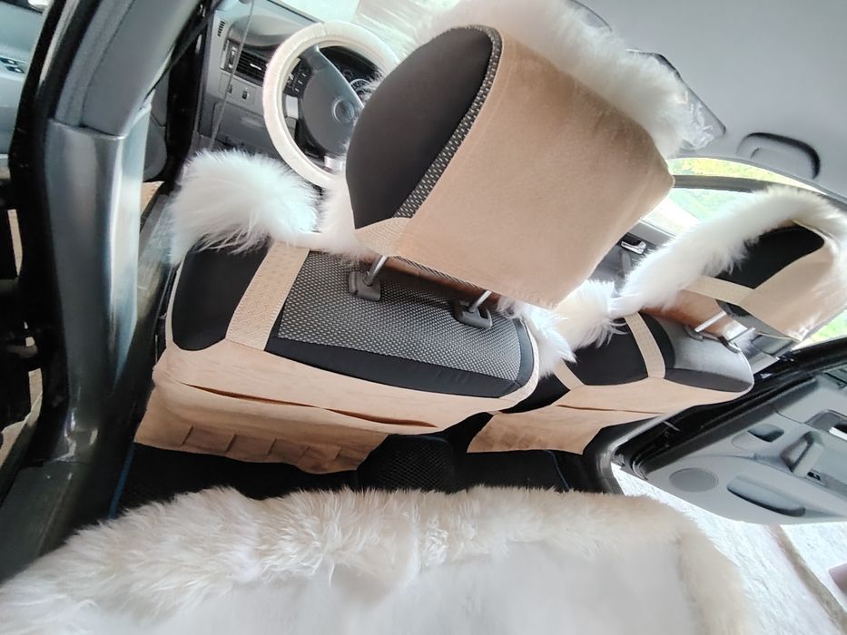 Продаётся чехол для Ласетти Джентра