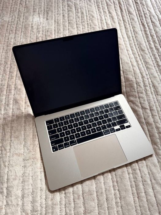 MacBook Air 15 м2 2003, Куплен был в Америке  в официальном магазине