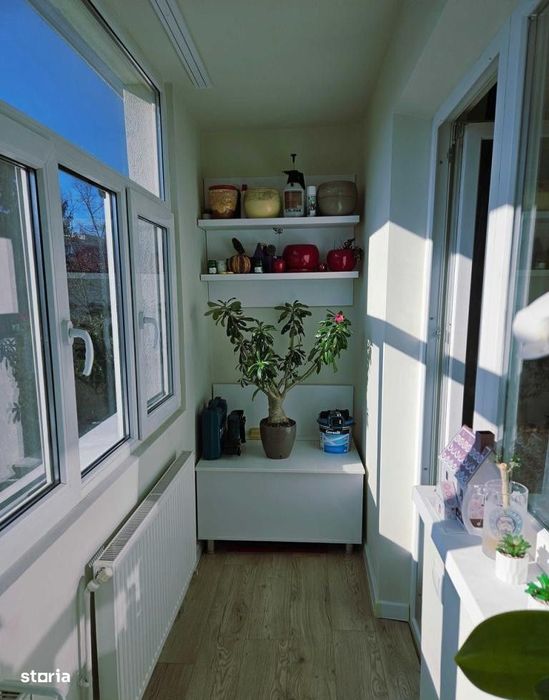 Apartament 4 camere, 77 mp,decomandat, etaj intermediar, parcare, Casa