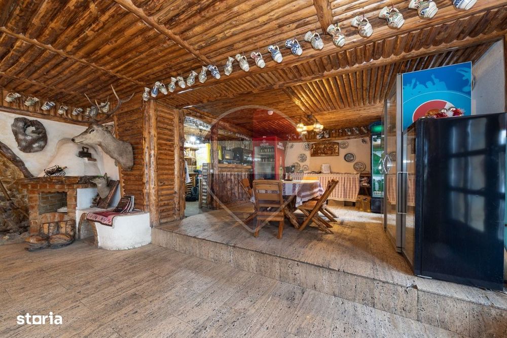 Pensiune cu restaurant și spații comerciale, central Râșnov
