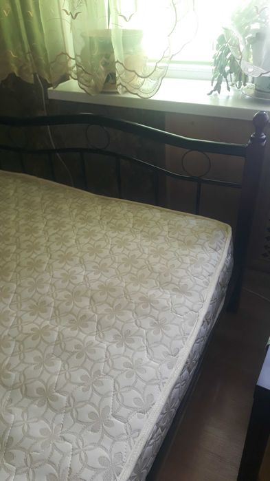 Продам Кровать 120*200