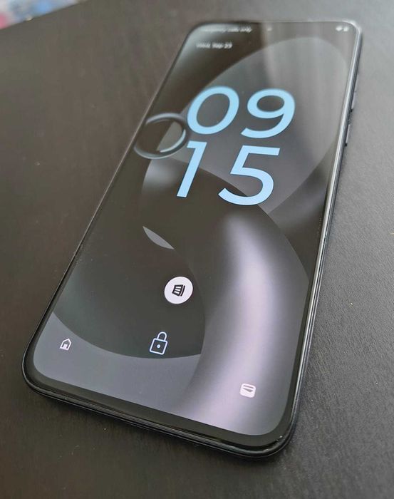Motorola Edge 30 Neo 5G – 8GB RAM / 128GB – Dual SIM – Black Onyx