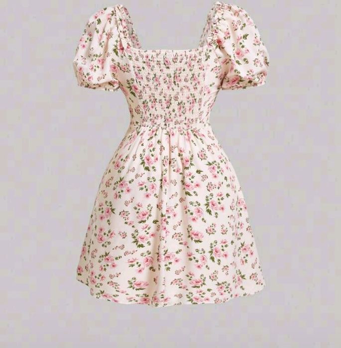 Официална бежова рокля