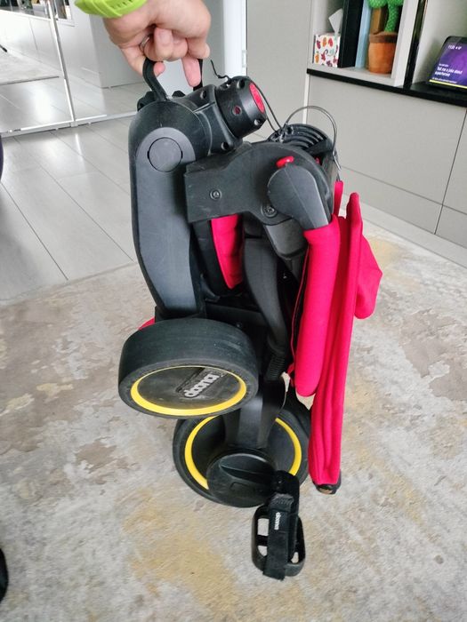 Tricicleta Doona Liki Trike S3 Flame Red model
2019
Tricicleta Doona