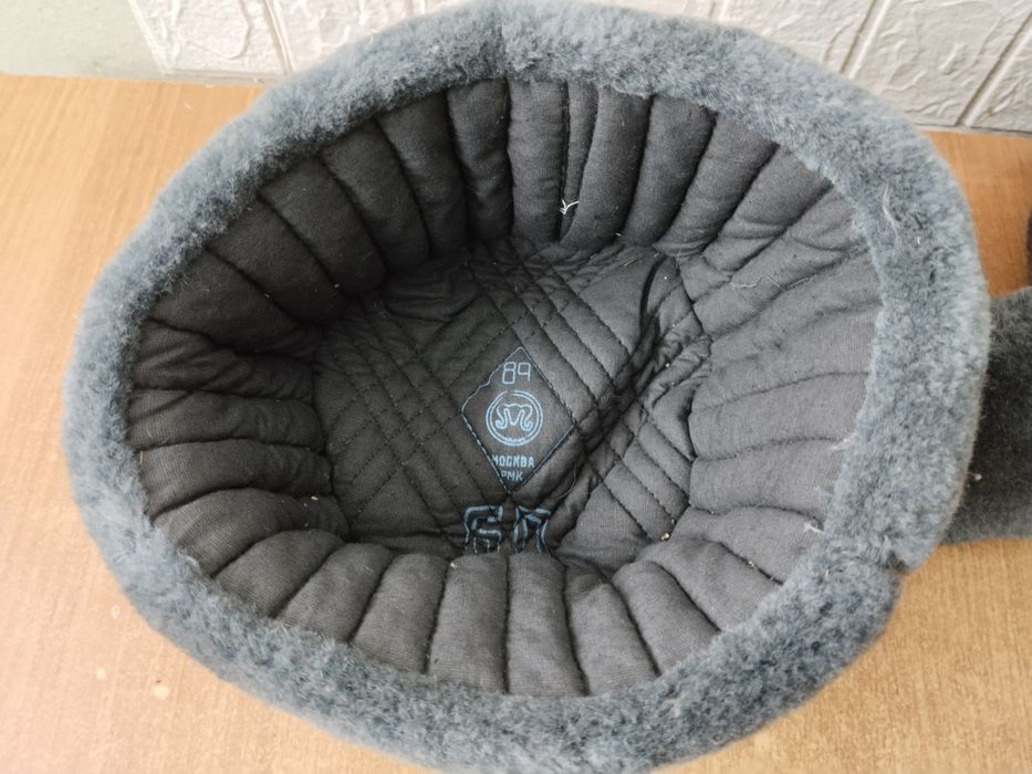 Шапки ушанки, новые СССР.